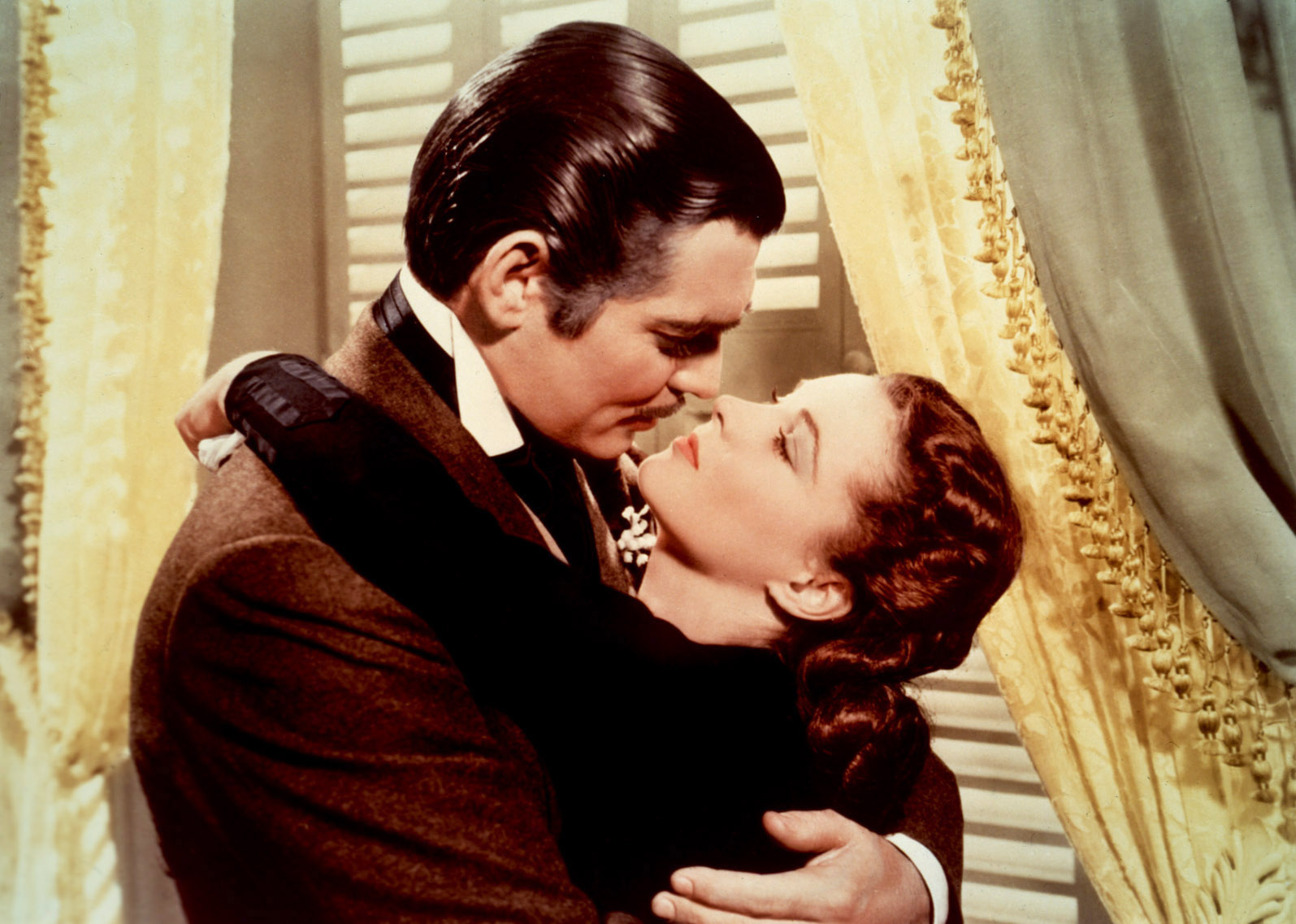 ÐÐ°ÑÑÐ¸Ð½ÐºÐ¸ Ð¿Ð¾ Ð·Ð°Ð¿ÑÐ¾ÑÑ Rhett Butler kisses Scarlett OâHara in Gone With The Wind and says "You need kissing badly"